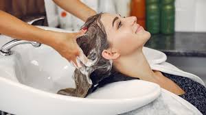 haire wash and oil